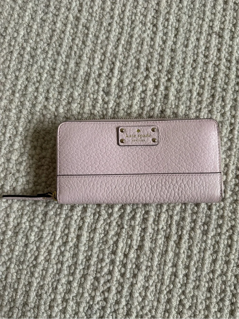 Kate Spade New York Pale Pink Leather Zip Wallet